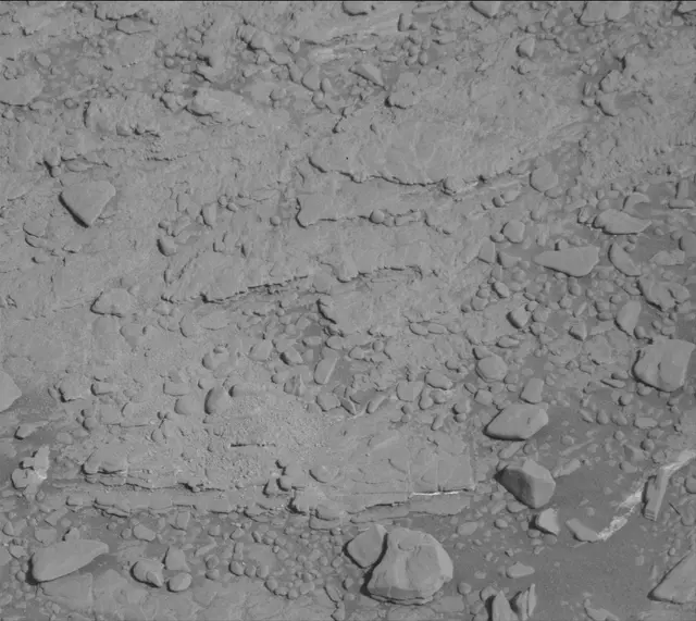 Sol 2554: Mast Camera (Mastcam)