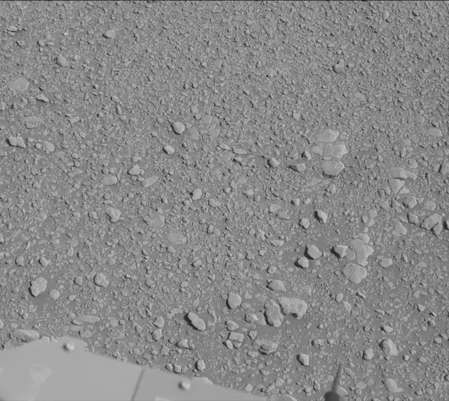Sol 2555: Mast Camera (Mastcam)