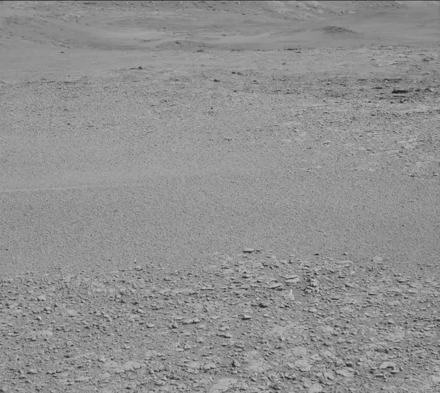 Sol 2555: Mast Camera (Mastcam)