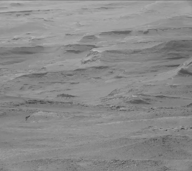 Sol 2555: Mast Camera (Mastcam)