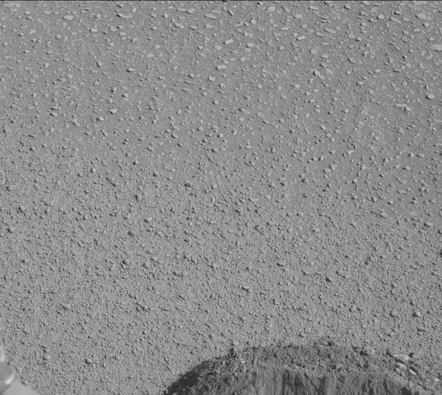Sol 2556: Mast Camera (Mastcam)