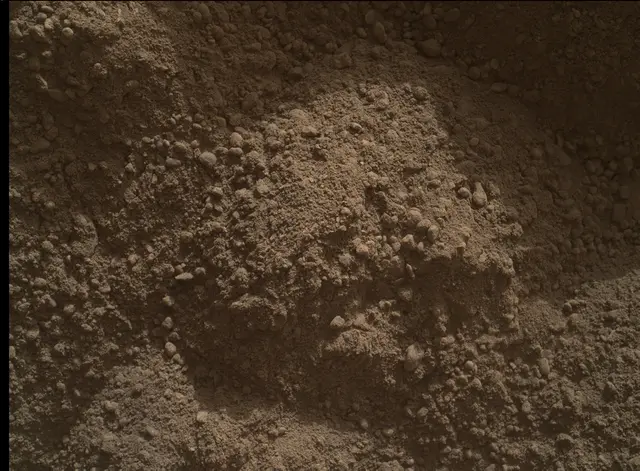 Sol 2558: Mars Hand Lens Imager (MAHLI)