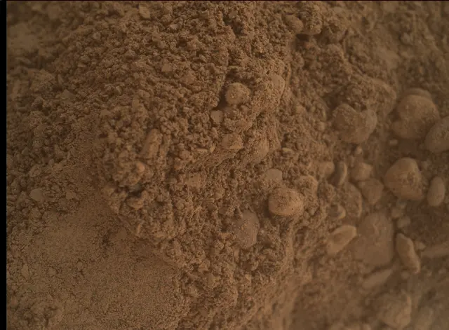 Sol 2559: Mars Hand Lens Imager (MAHLI)