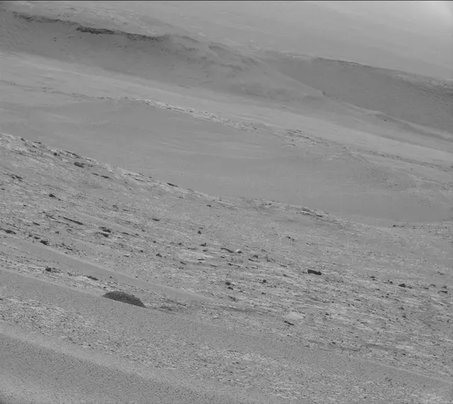Sol 2560: Mast Camera (Mastcam)