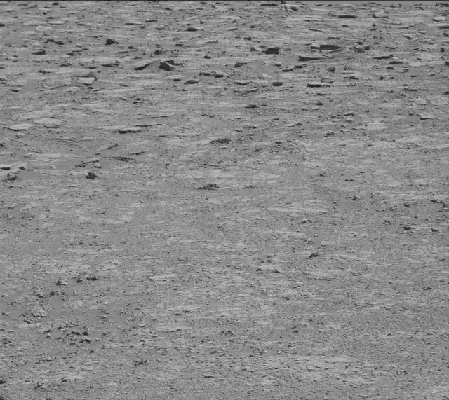 Sol 2560: Mast Camera (Mastcam)