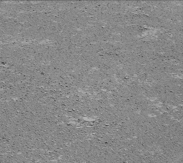 Sol 2560: Mast Camera (Mastcam)