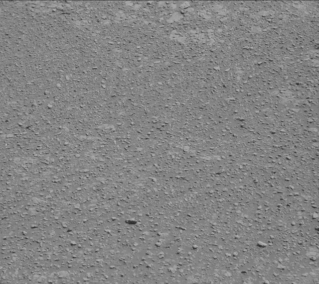 Sol 2560: Mast Camera (Mastcam)
