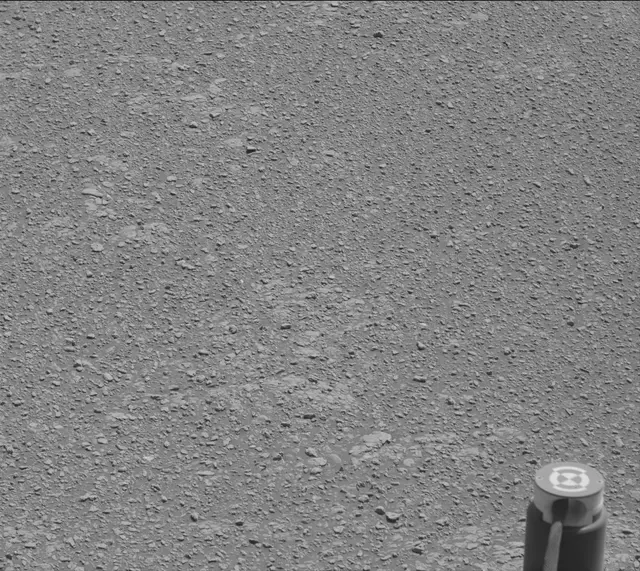 Sol 2560: Mast Camera (Mastcam)