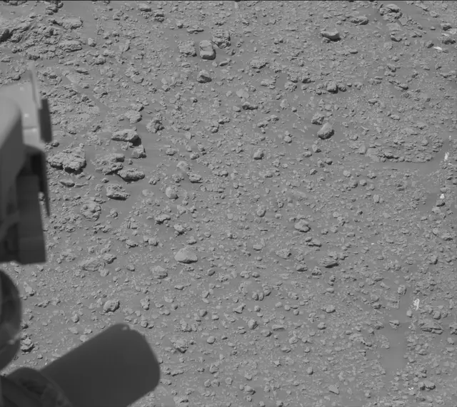 Sol 2560: Mast Camera (Mastcam)