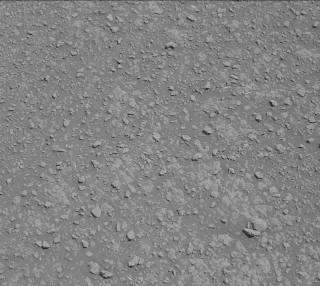 Sol 2560: Mast Camera (Mastcam)