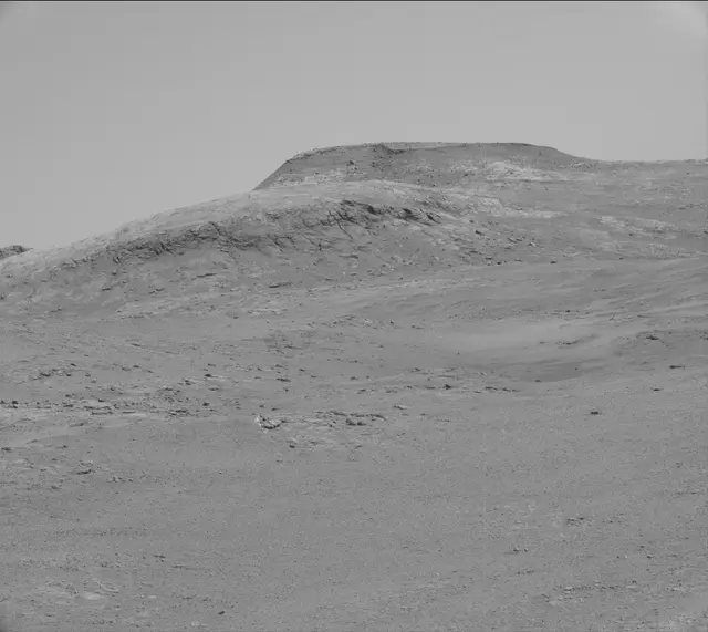 Sol 2563: Mast Camera (Mastcam)