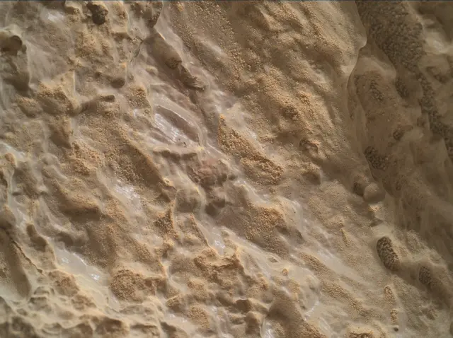 Sol 2564: Mars Hand Lens Imager (MAHLI)