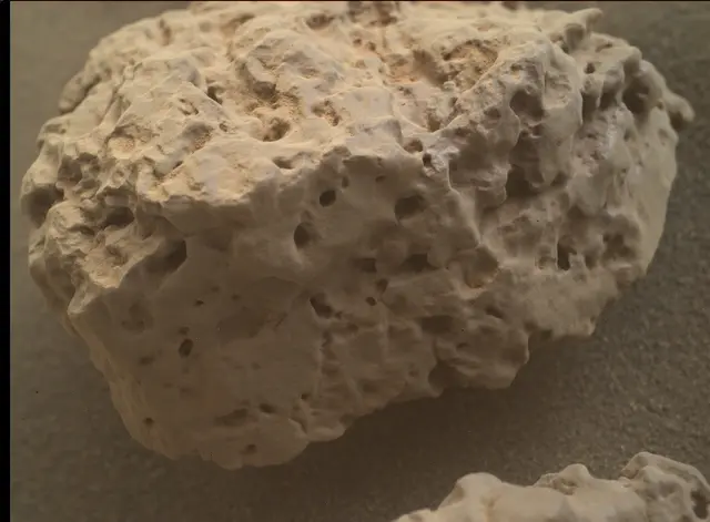 Sol 2564: Mars Hand Lens Imager (MAHLI)