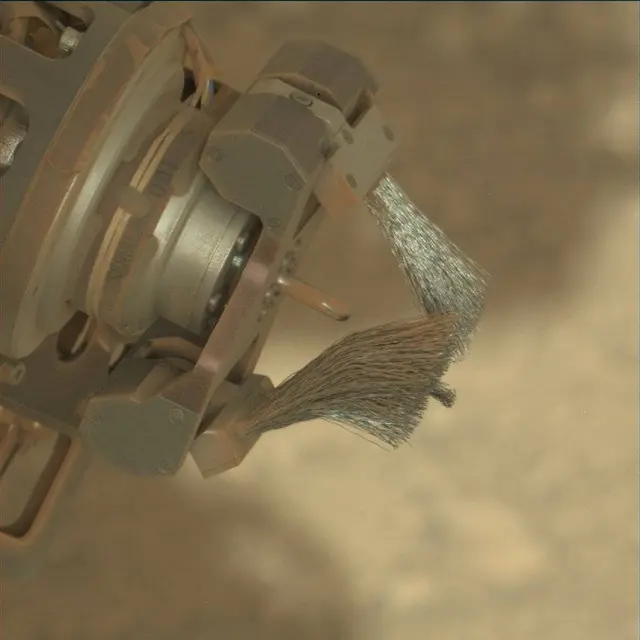 Sol 2567: Mast Camera (Mastcam)