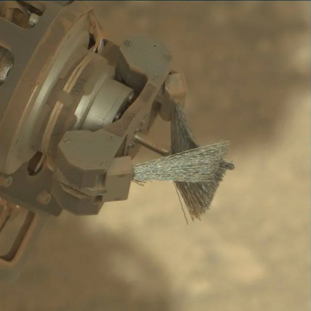 Sol 2567: Mast Camera (Mastcam)