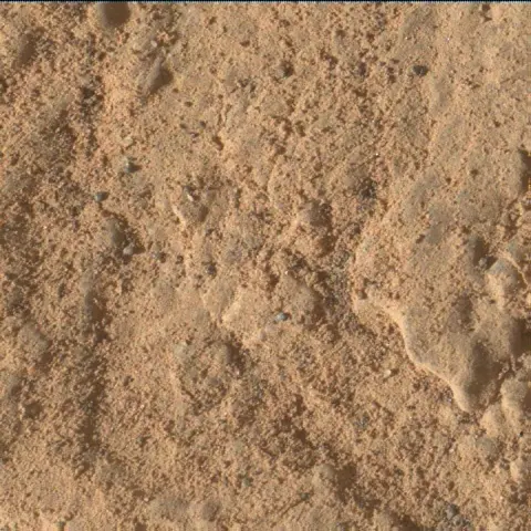 Sol 2567: Mars Hand Lens Imager (MAHLI)