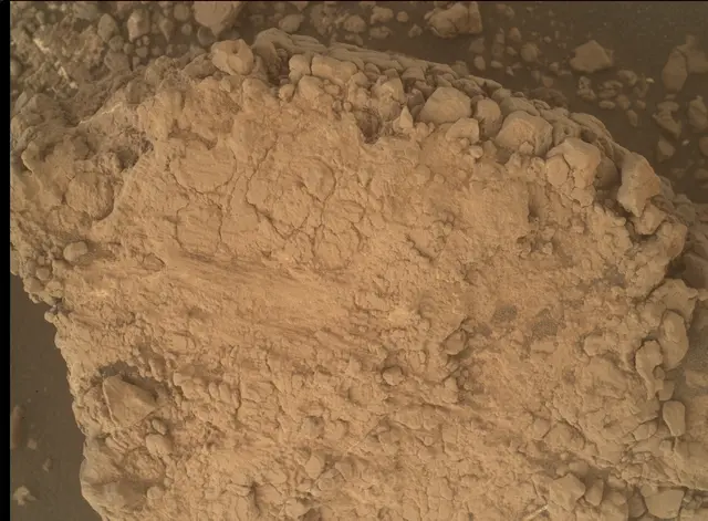 Sol 2567: Mars Hand Lens Imager (MAHLI)