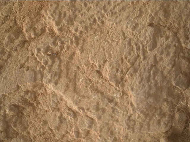 Sol 2567: Mars Hand Lens Imager (MAHLI)