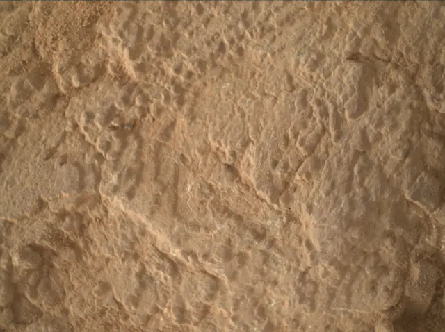 Sol 2567: Mars Hand Lens Imager (MAHLI)