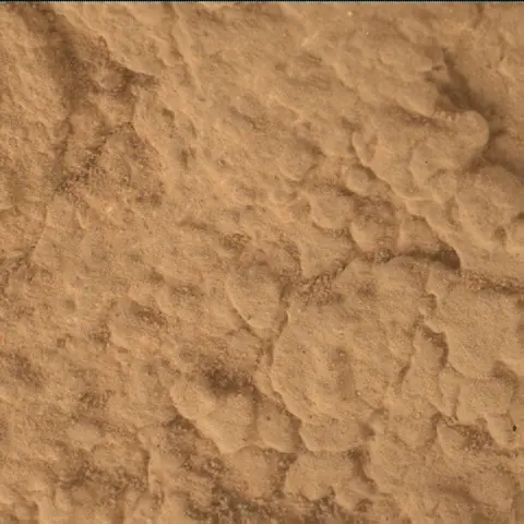 Sol 2567: Mars Hand Lens Imager (MAHLI)