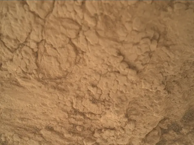 Sol 2567: Mars Hand Lens Imager (MAHLI)