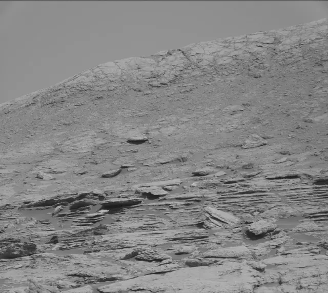 Sol 2568: Mast Camera (Mastcam)