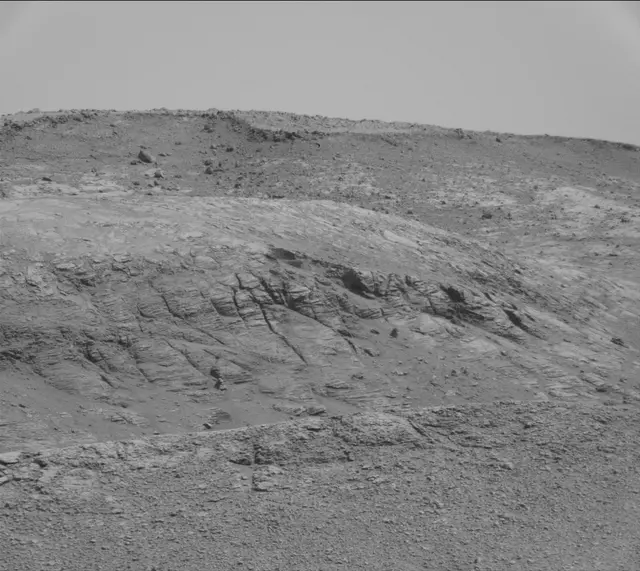 Sol 2568: Mast Camera (Mastcam)