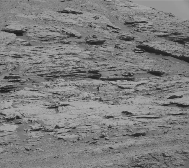 Sol 2568: Mast Camera (Mastcam)