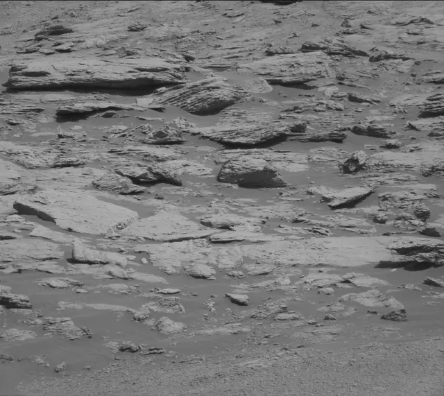 Sol 2568: Mast Camera (Mastcam)