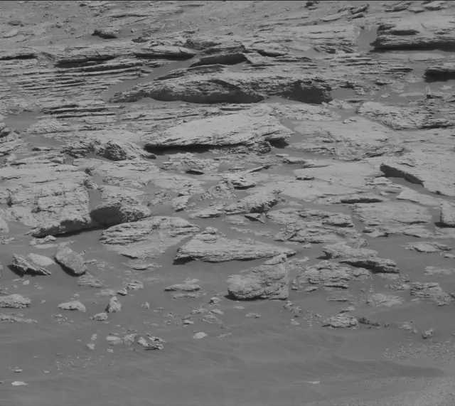 Sol 2568: Mast Camera (Mastcam)