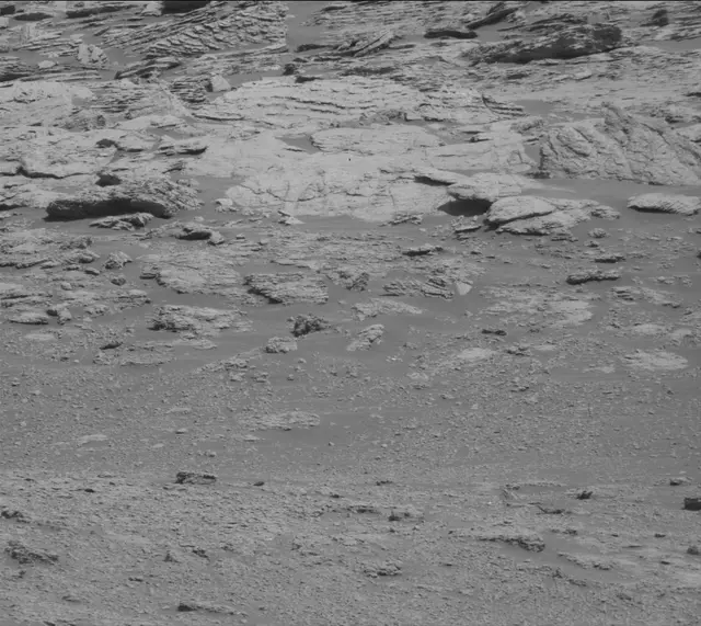 Sol 2568: Mast Camera (Mastcam)