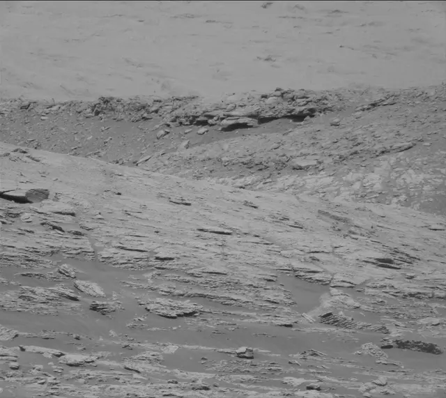 Sol 2568: Mast Camera (Mastcam)