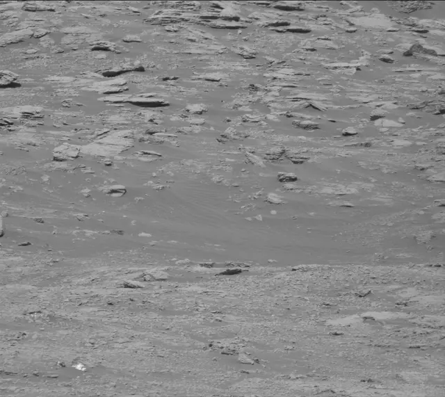 Sol 2568: Mast Camera (Mastcam)