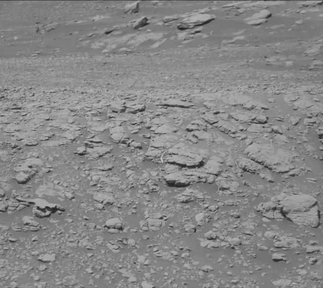Sol 2568: Mast Camera (Mastcam)