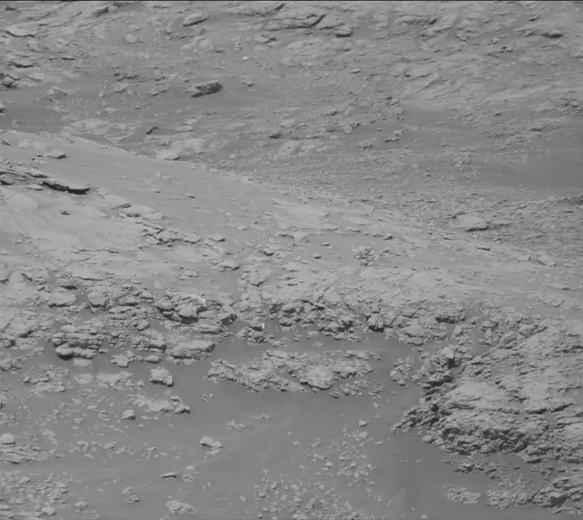 Sol 2568: Mast Camera (Mastcam)