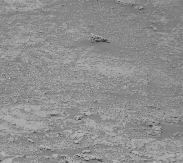 Sol 2568: Mast Camera (Mastcam)