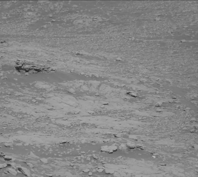 Sol 2568: Mast Camera (Mastcam)