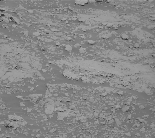 Sol 2568: Mast Camera (Mastcam)