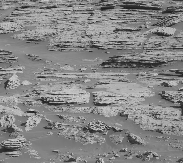 Sol 2570: Mast Camera (Mastcam)