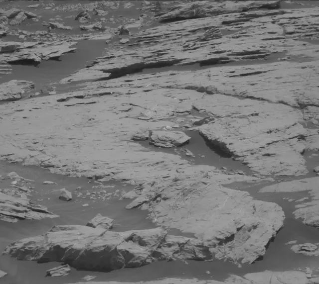 Sol 2570: Mast Camera (Mastcam)