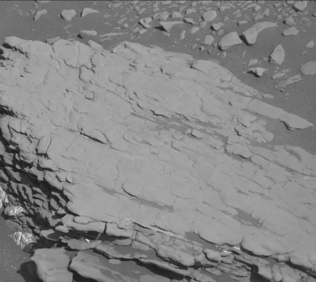 Sol 2570: Mast Camera (Mastcam)