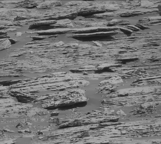 Sol 2570: Mast Camera (Mastcam)