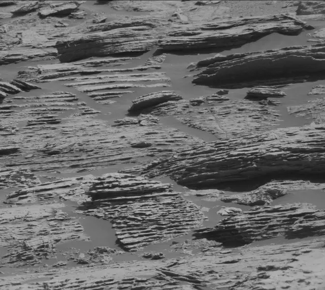 Sol 2570: Mast Camera (Mastcam)