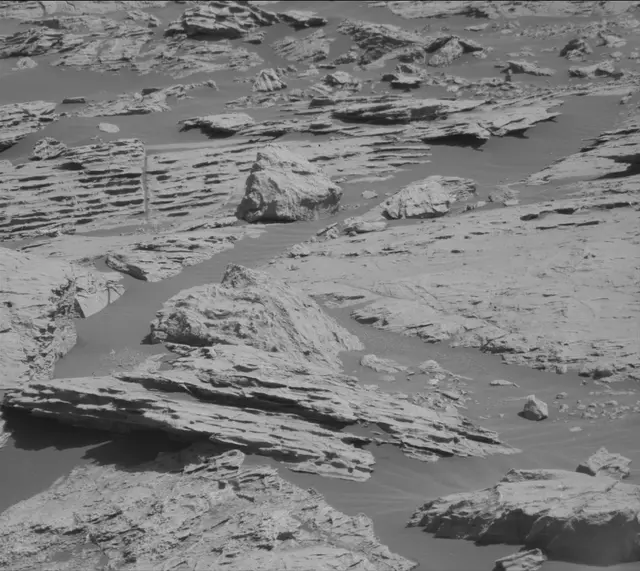 Sol 2570: Mast Camera (Mastcam)