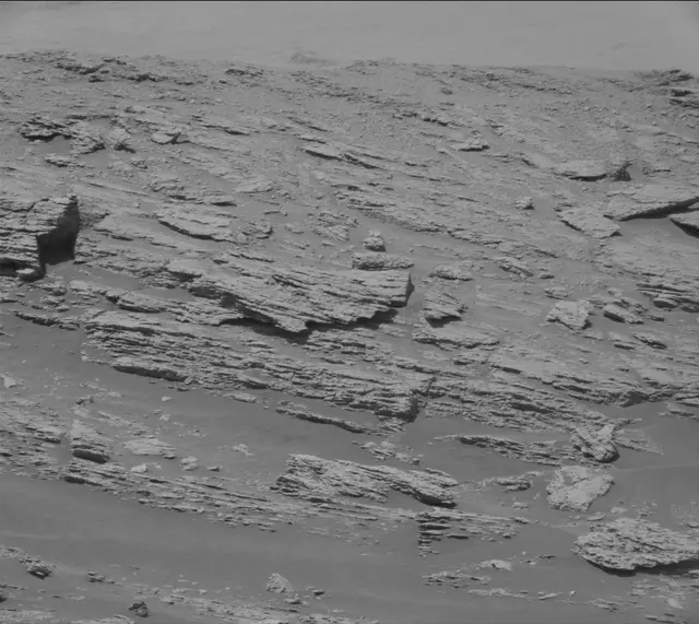 Sol 2570: Mast Camera (Mastcam)
