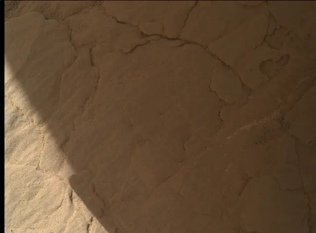 Sol 2570: Mars Hand Lens Imager (MAHLI)