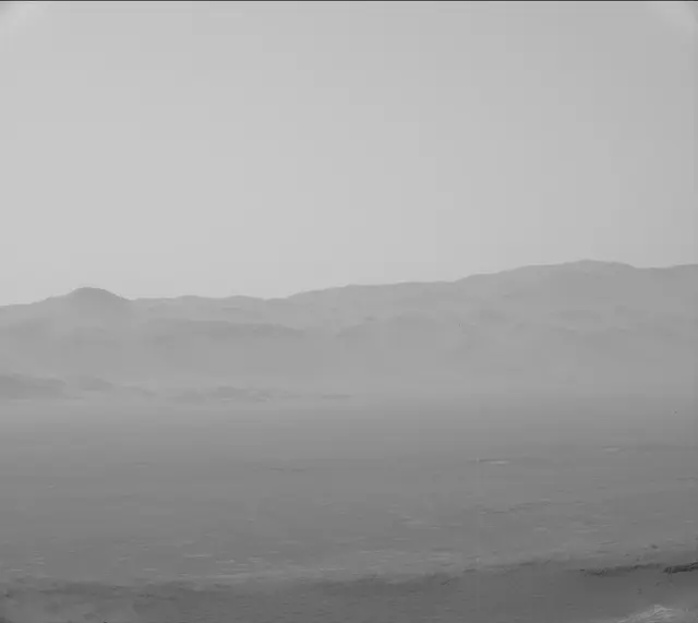 Sol 2571: Mast Camera (Mastcam)