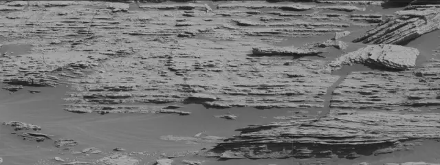 Sol 2572: Mast Camera (Mastcam)