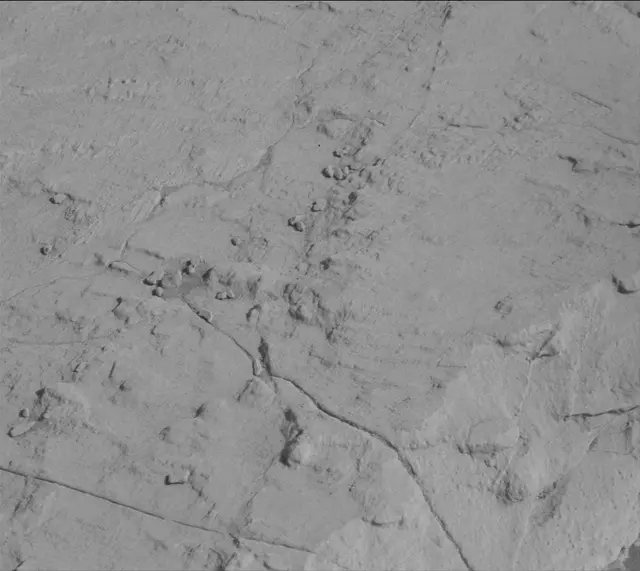 Sol 2572: Mast Camera (Mastcam)