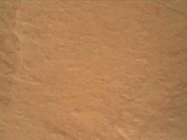 Sol 2572: Mars Hand Lens Imager (MAHLI)